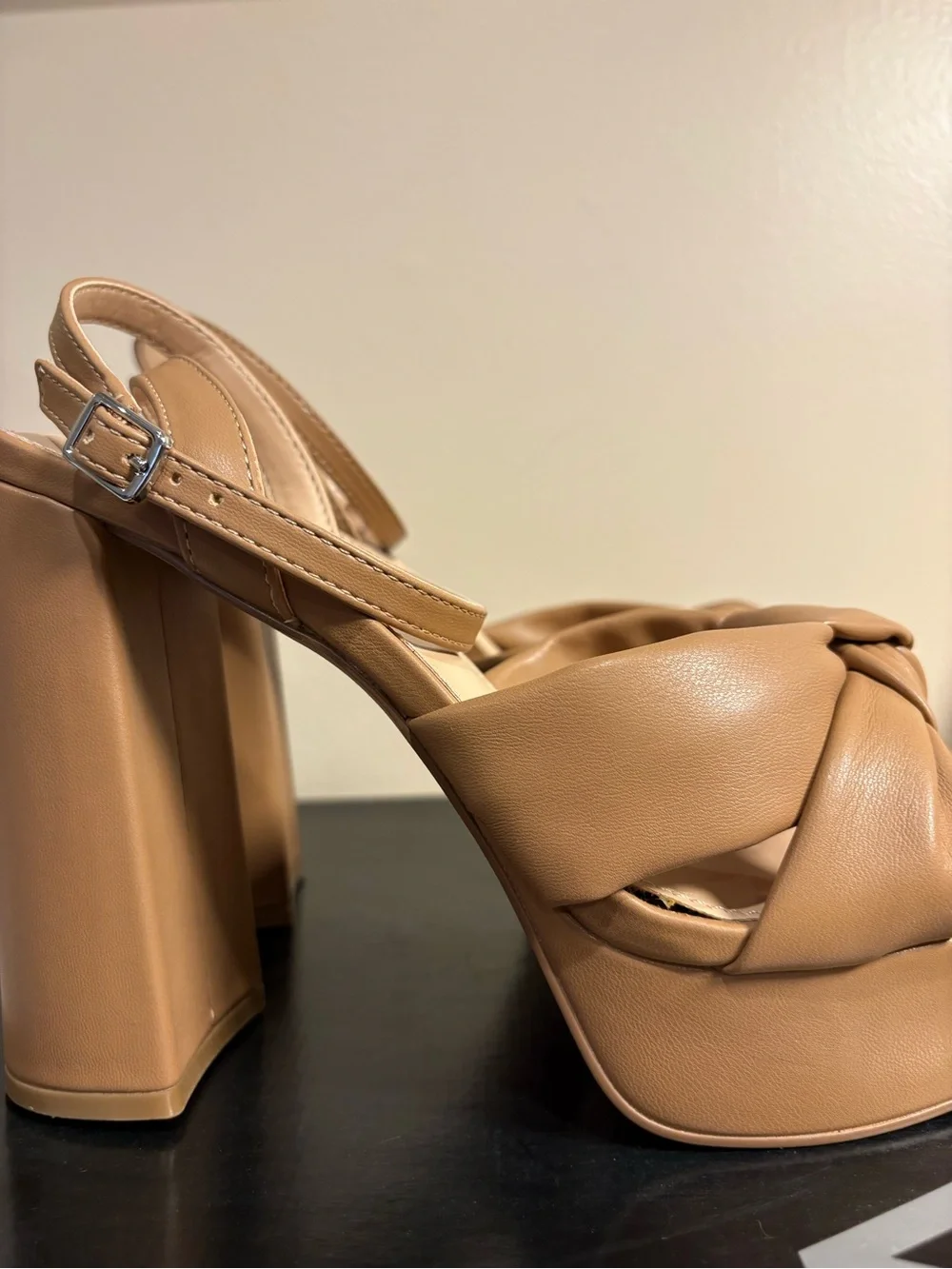 AQUA Lory Camel Platform Block Heel Sandals Size 9 NIB Knotted Ankle Strap Bloom
